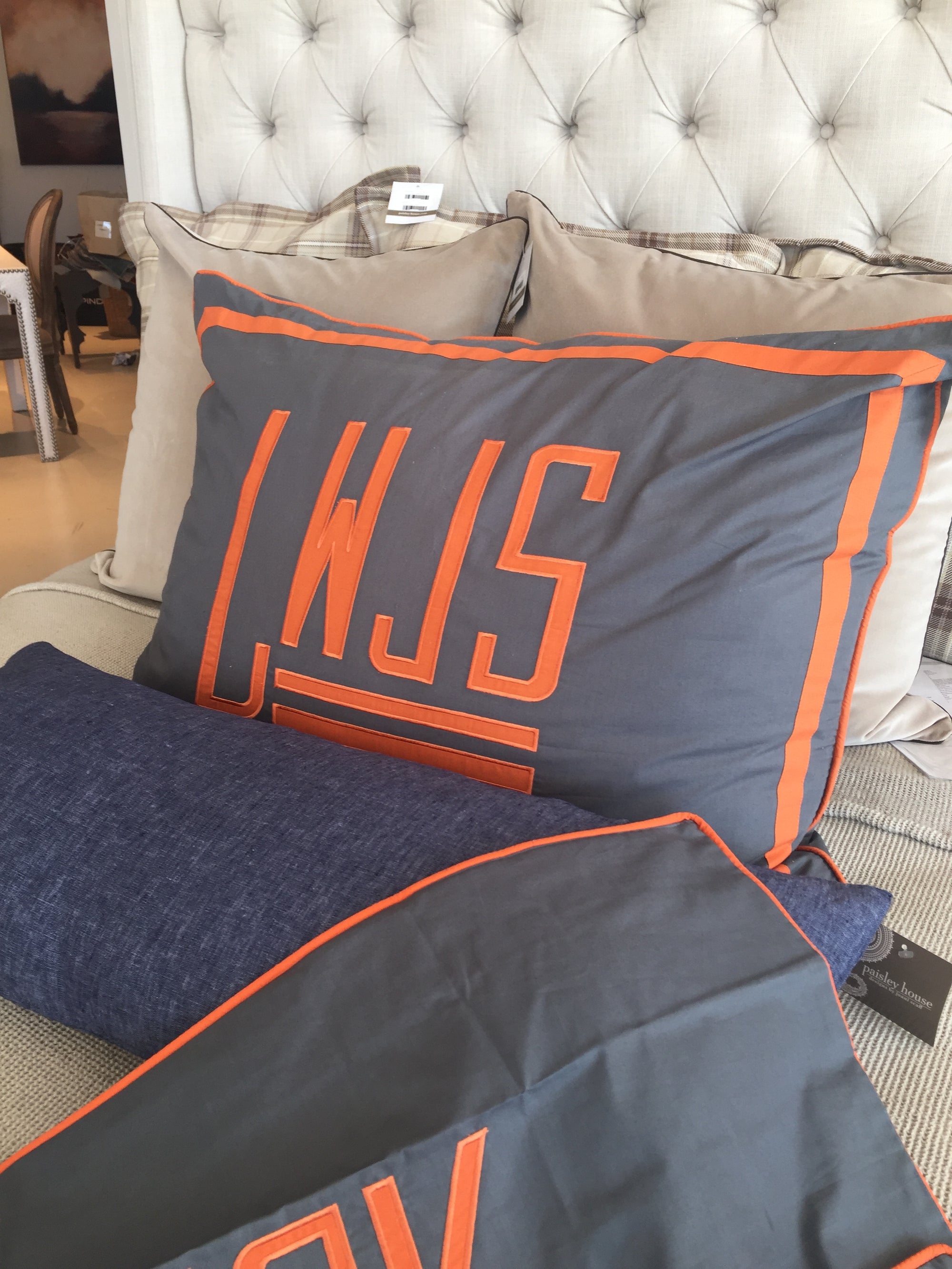 New York Decorative Pillow * CUSTOMIZABLE * - MONTAGUE & CAPULET