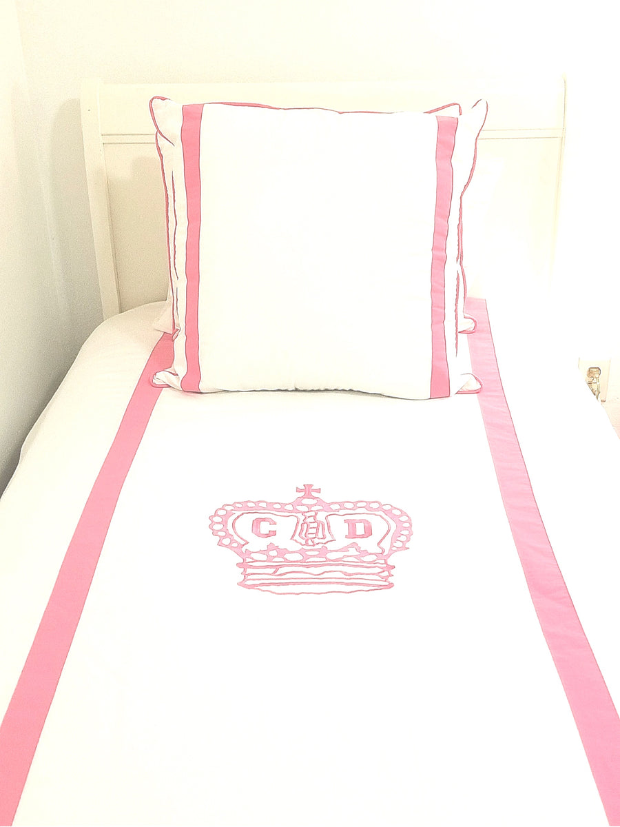 pink girl bedding teen bedroom pink monogram dorm room