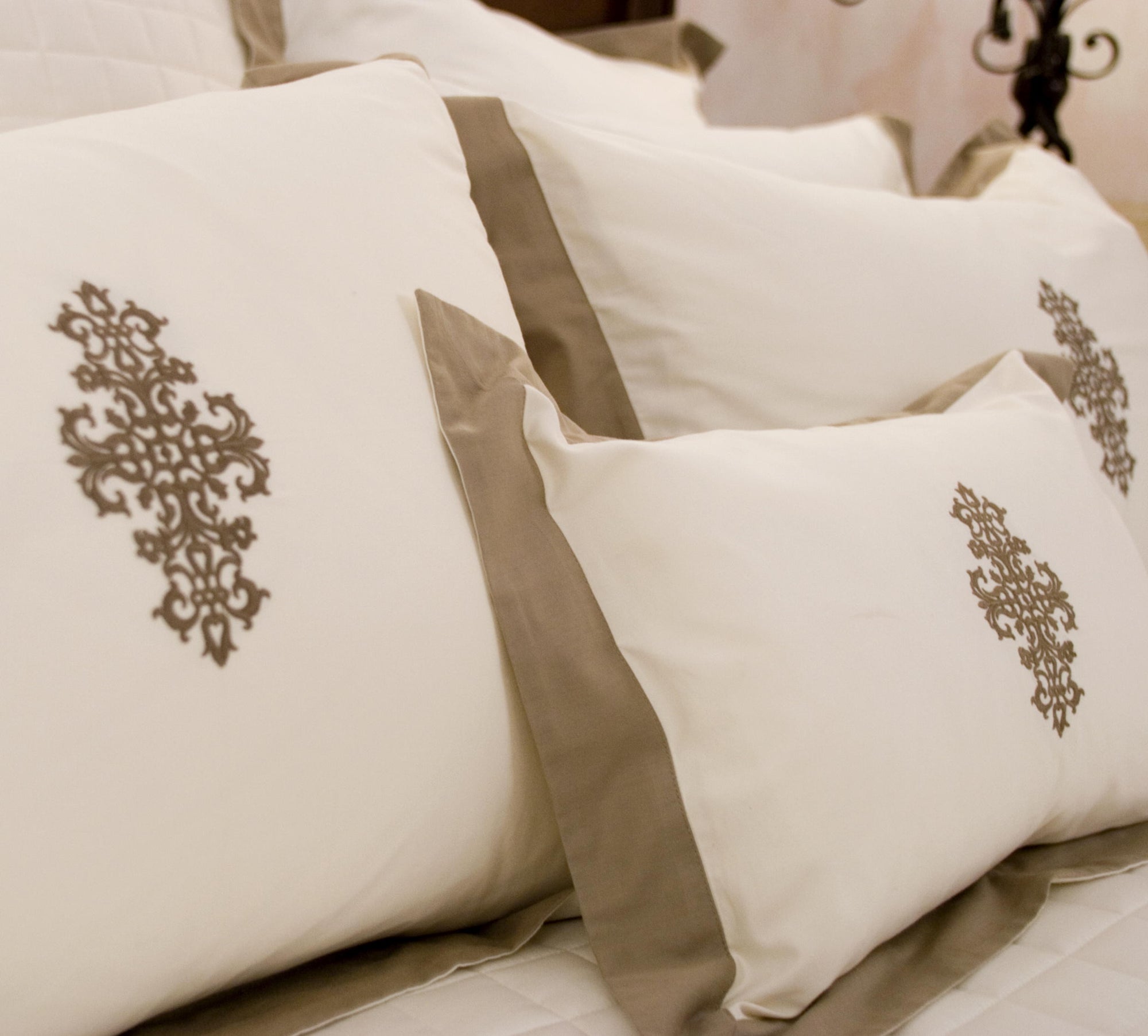 Live To Tell Shams * CUSTOMIZABLE *