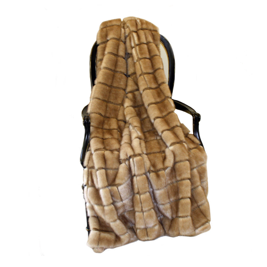 Fur Throw 'Mink Patchwork Mocha'